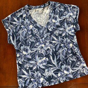 Tommy Bahama Women's Short Sleeved Shirt Size S